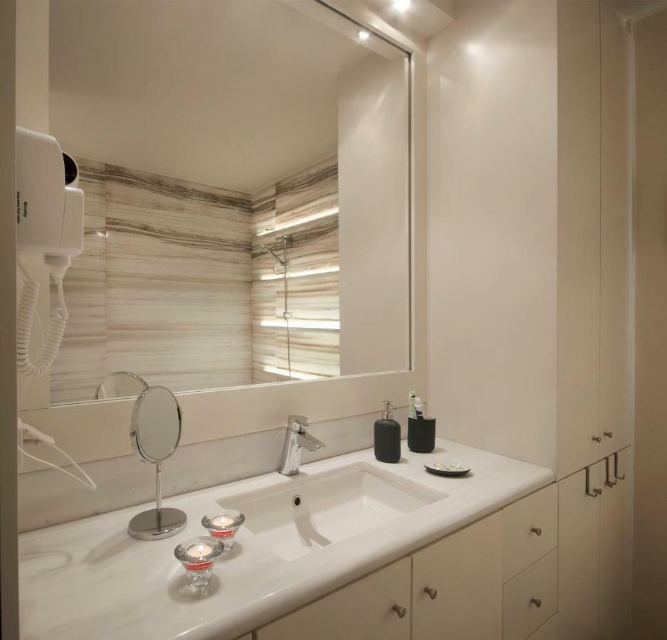 Apartmán Athens Lycabettus Hill Penthouse, Private Roof Garden & Pool Exteriér fotografie